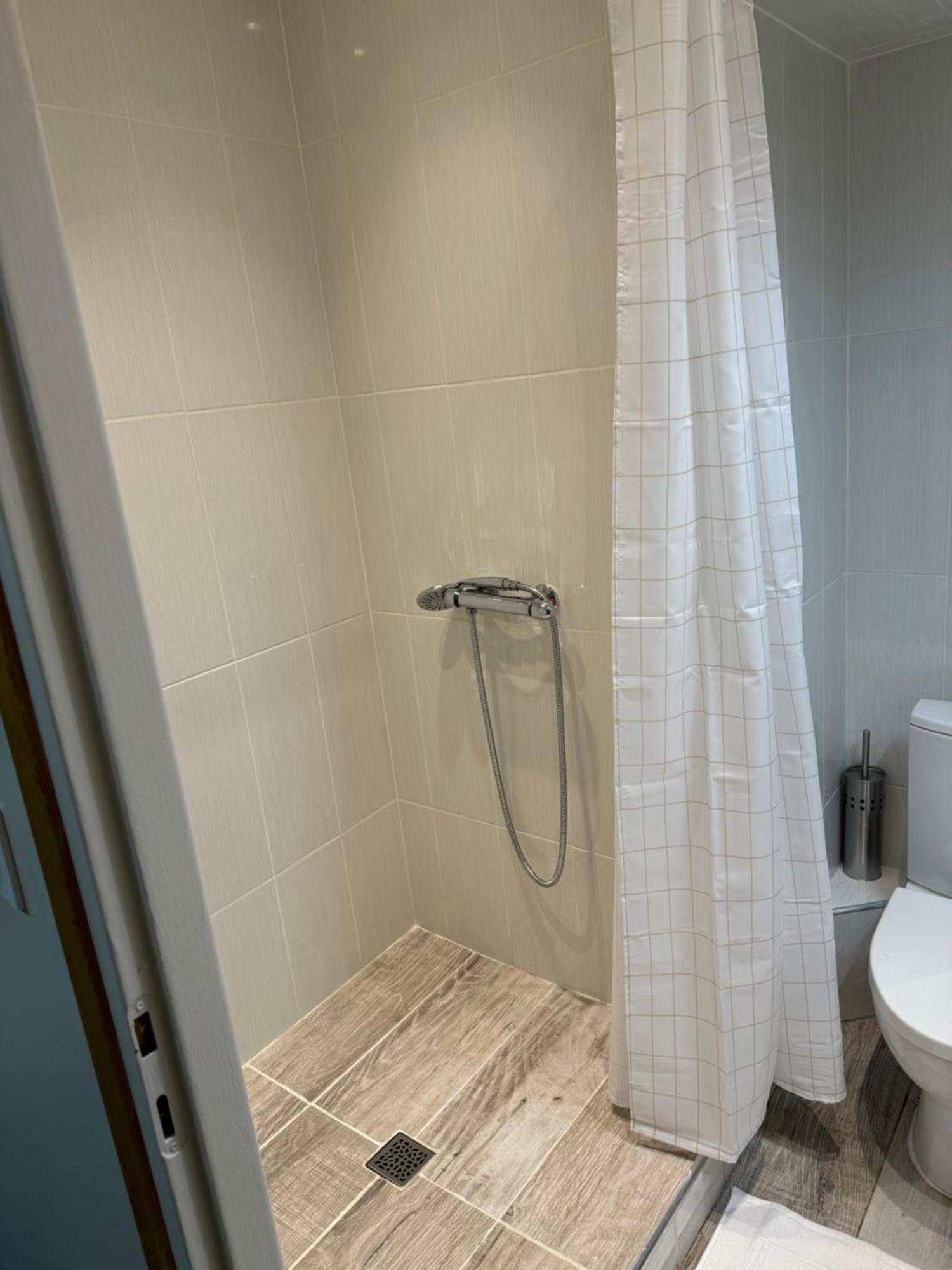 Appartement Luxe แก็งแปร์ ภายนอก รูปภาพ