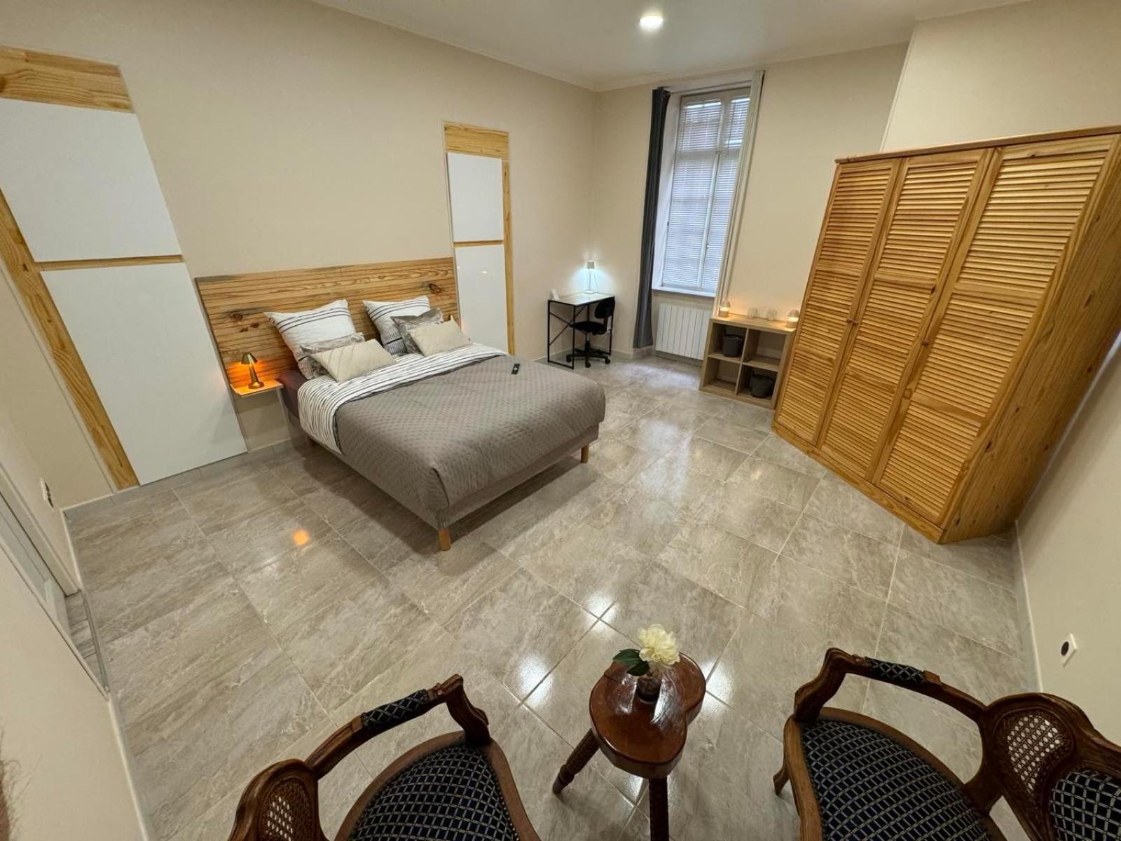 Appartement Luxe แก็งแปร์ ภายนอก รูปภาพ