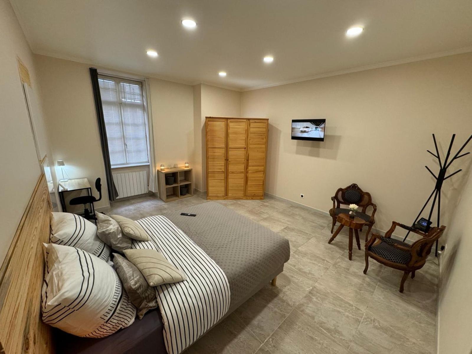 Appartement Luxe แก็งแปร์ ภายนอก รูปภาพ